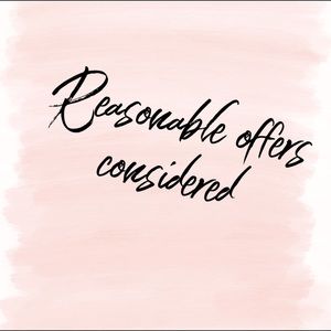 💕💕Now accepting REASONABLE offers 💕💕